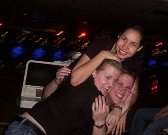 Bowling Girls