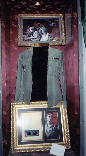 John Lennons jacket